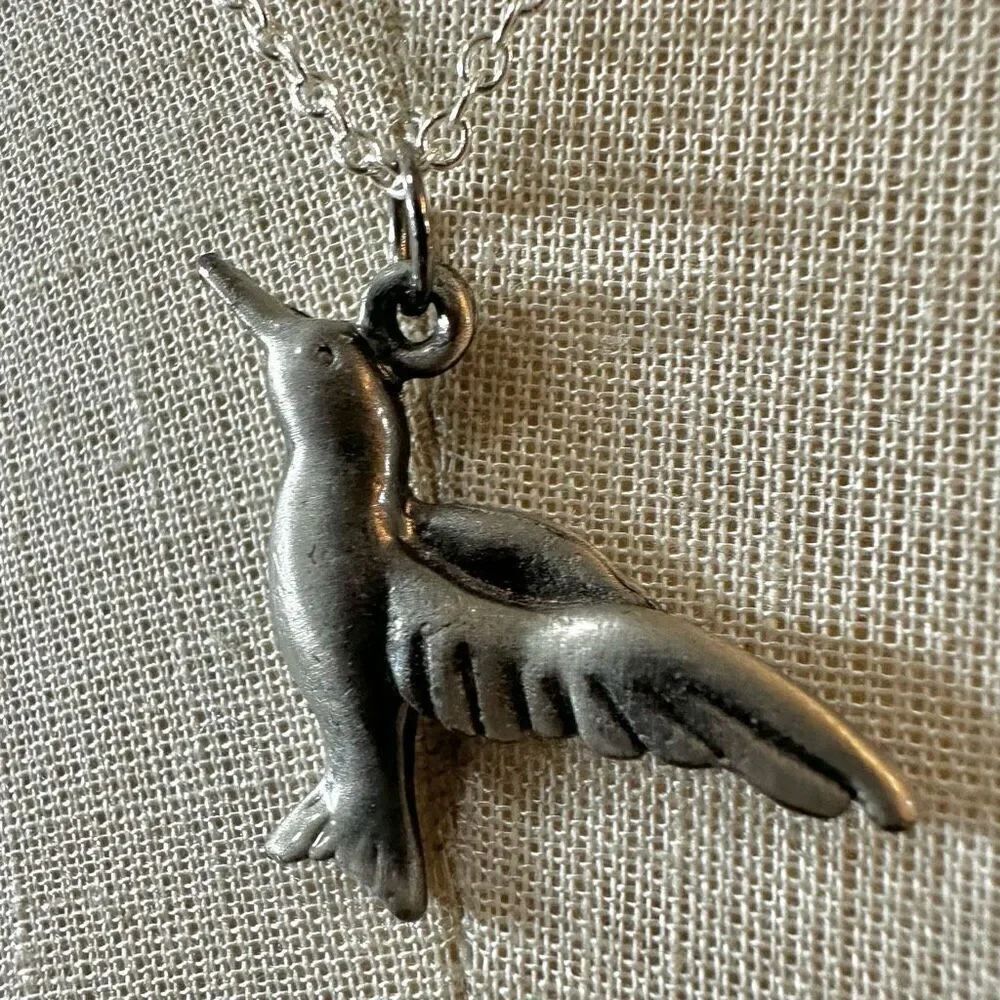 Silver tone hummingbird pendant necklace